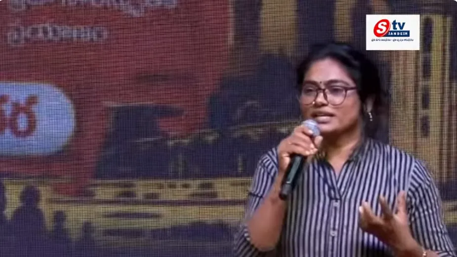 ప్రజా యుద్ధ నౌక విమలక్క అరుదైన మైలురాయి.. విప్లవ పాటలతో 50 ఏళ్ల ప్రజా ప్రస్థానం! LIVE
